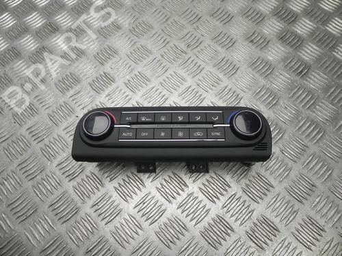 Used Climate control Climate control 37545901 37545901