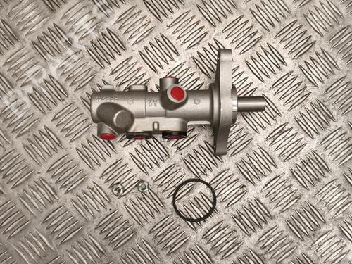 Brake master cylinder AUDI A2 (8Z0) 1.6 FSI | BP38227353M77 - Image 2