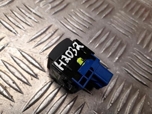 Switch TOYOTA YARIS CROSS (MXP_) 1.5 Hybrid (MXPJ10) | BP37560585I30 - Image 3
