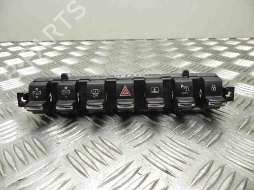 Used Switch PEUGEOT 3008 I MPV (0U_) 1.6 BlueHDi 120 (120 hp) 28945310