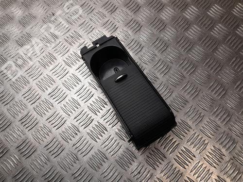 Used Cup/Object holder MERCEDES-BENZ SLK (R172) 250 CDI / d (172.403) (204 hp) 28939106