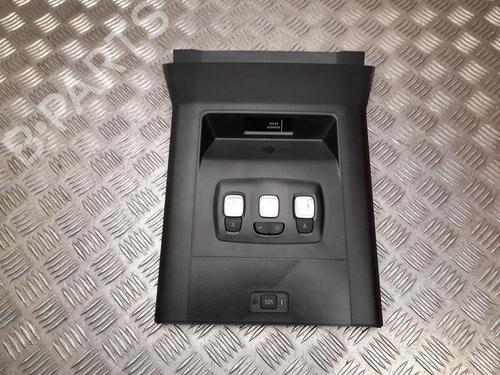 Luz interior Luz interior RENAULT MASTER IV Platform/Chassis BLUE DCI 170 (170 hp) 37574136 37574136