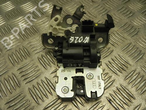Used Tailgate lock SKODA OCTAVIA III Combi (5E5, 5E6) 2.0 TDI (150 hp) 28936260