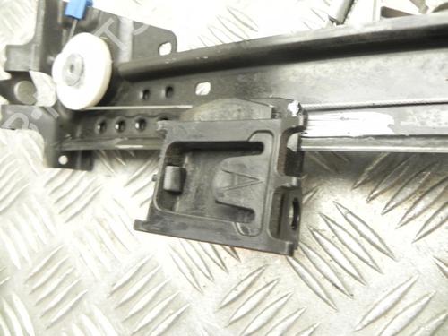 Front right window mechanism TESLA MODEL S (5YJS) P85D AWD | BP29614630C23 