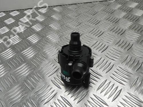 Used Auxiliary water pump BMW X1 (F48) xDrive 20 i (192 hp) 28926498