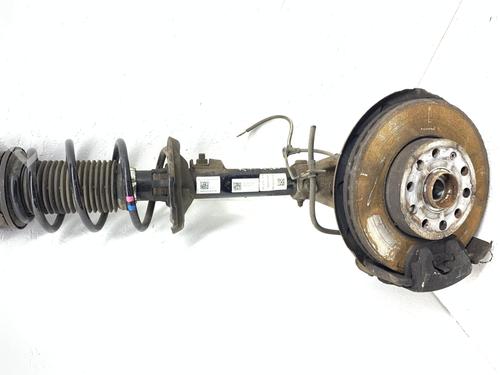 Used Left front steering knuckle VW GOLF VII Variant (BA5, BV5) 1.0 TSI (110 hp) 28946368