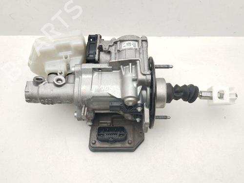 Used Brake master cylinder PORSCHE PANAMERA (971) 2.9 4 E-Hybrid (97ABE1, 97BBE1, 97ABX1) (462 hp) 28939013