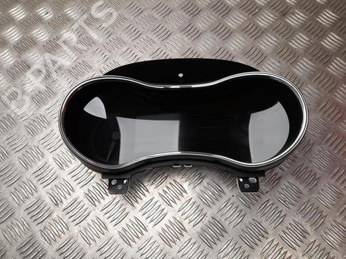 Used Instrument cluster JEEP GRAND CHEROKEE IV (WK, WK2) 3.0 CRD V6 4x4 (250 hp) 28931853