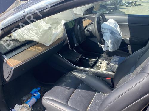 Switch TESLA MODEL 3 (5YJ3) EV | BP37564263I30 - Image 7