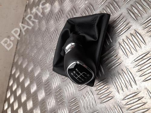 Used Shift knob Shift knob 37561824 37561824