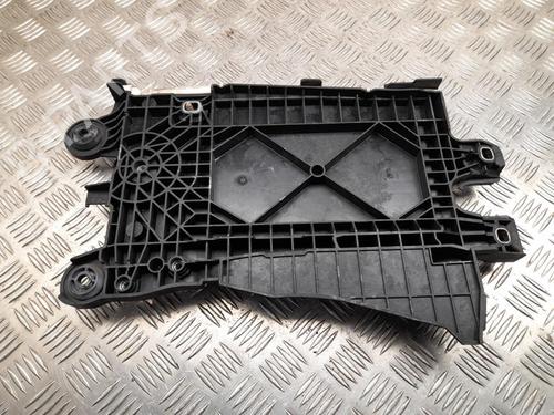 support-bmw-2-active-tourer-u06-2021-37566440 main image