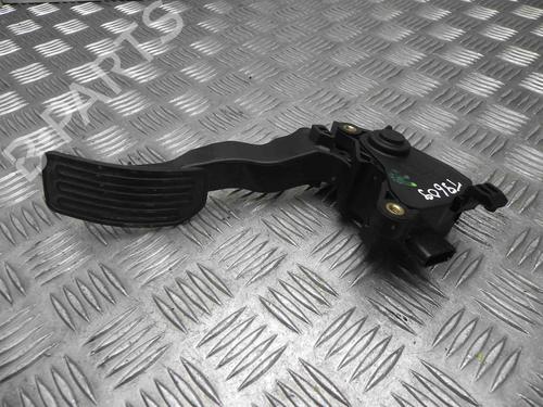 Used Pedal NISSAN JUKE (F15) 1.2 DIG-T (115 hp) 28938859