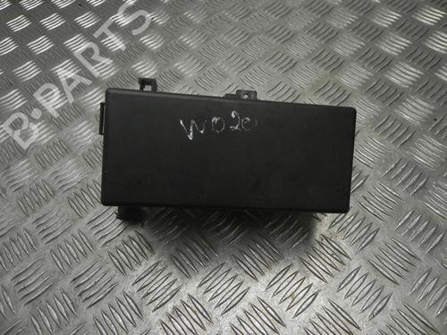 fuse-box-nissan-pathfinder-iii-r51-2005-37542960 main image