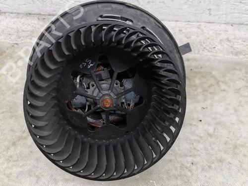Used Radiator fan BMW X3 (F25) xDrive 20 d (184 hp) 28936371