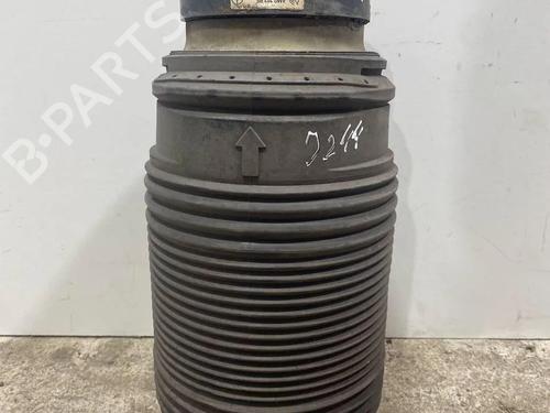 Used Right rear shock absorber MERCEDES-BENZ CLS (C218) CLS 63 AMG 4-matic (218.376) (585 hp) 28917856