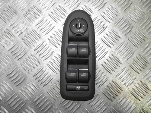 Used Switch FORD KUGA I 2.5 4x4 (200 hp) 28922538