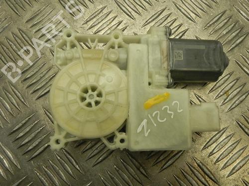 Left front window motor OPEL ASTRA K (B16) 1.4 Turbo (68) | BP28908836E21