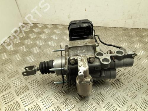 Used Brake master cylinder Brake master cylinder 37560572 37560572