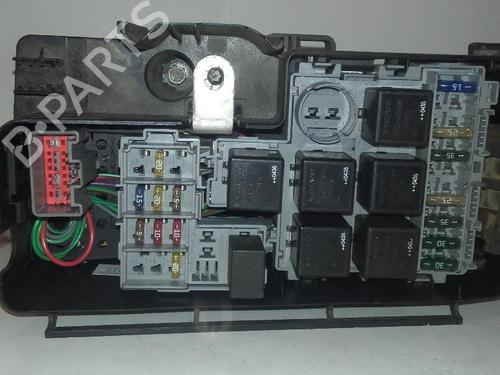 Used Fuse box Fuse box 38966006 38966006