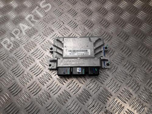 engine-control-unit-ecu-dacia-spring-2020-37552386 main image