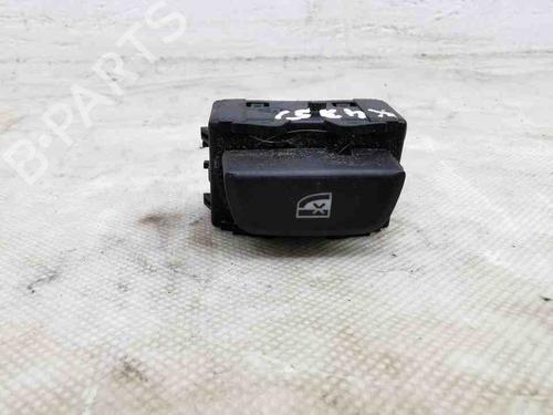 Used Left front window switch RENAULT CAPTUR I (J5_, H5_) 0.9 TCe 90 (90 hp) 28944532