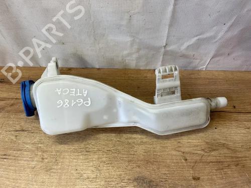 Used Windscreen washer tank Windscreen washer tank CUPRA ATECA (KH7, KHP, KBP) 2.0 TSI 4Drive (300 hp) 35984527 35984527