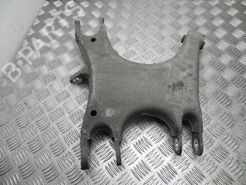 Used Left front suspension arm Left front suspension arm BMW 5 (F10) M5 (560 hp) 28911482 28911482
