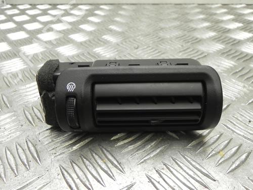 Used Air vent KIA SORENTO II (XM) 2.2 CRDi (197 hp) 28929195