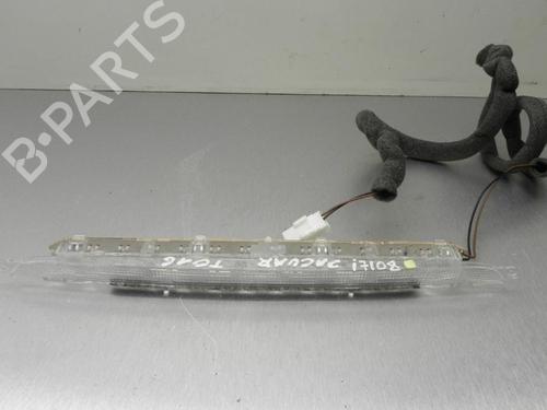 Used Third brake light JAGUAR XF I (X250) 3.0 D (241 hp) 28932225