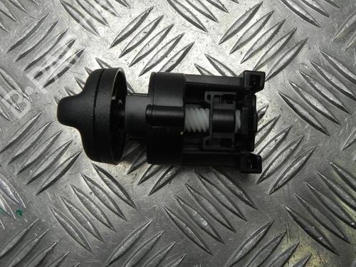 Switch DACIA SANDERO II TCe 90 (B8M1, B8MA, B8AC) | BP28909951I30 