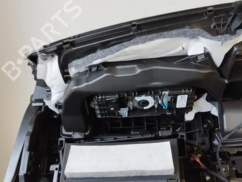 Dashboard BMW 1 (F70) 120 d Mild-Hybrid | BP40027258C46 - Image 19