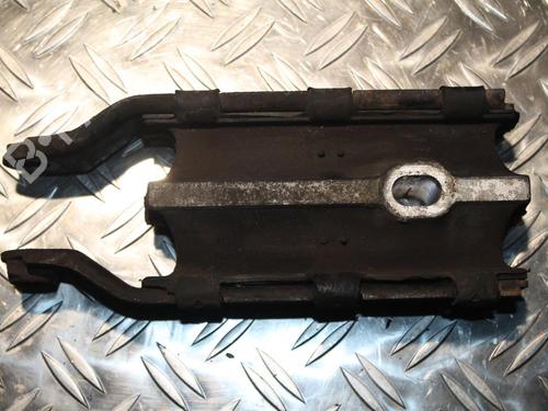 Used Engine mount Engine mount 38965276 38965276