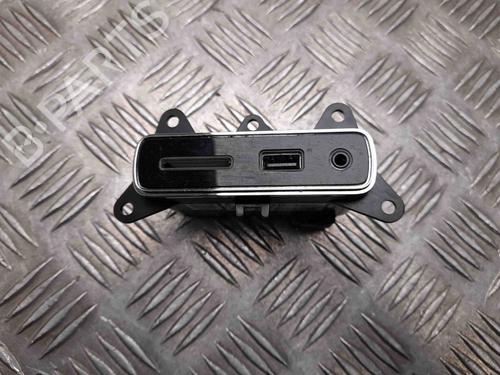 Used Electronic module DACIA DUSTER (HS_) 1.6 16V (105 hp) 28944688