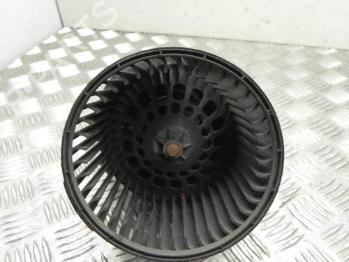Used Heater blower motor DACIA LOGAN MCV II 1.5 dCi (90 hp) 28942818
