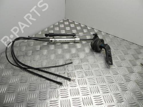 Used Hinge/Door check strap Hinge/Door check strap 37577788 37577788