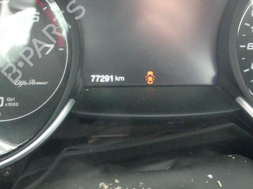 Switch ALFA ROMEO GIULIA (952_) 2.0 Q4 (952ACA45, 952ACA25) | BP37551085I30 - Image 8