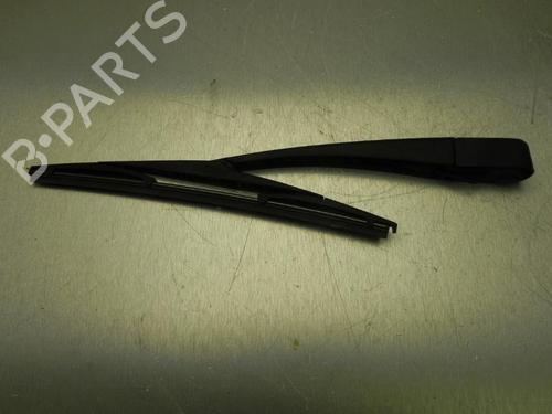 Used Rear windshield wiper arm KIA SPORTAGE III (SL) 1.6 GDI (135 hp) 28946173
