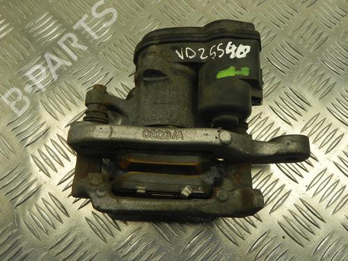 Used Right front brake caliper NISSAN QASHQAI II (J11, J11_) 1.2 DIG-T (115 hp) 28924675