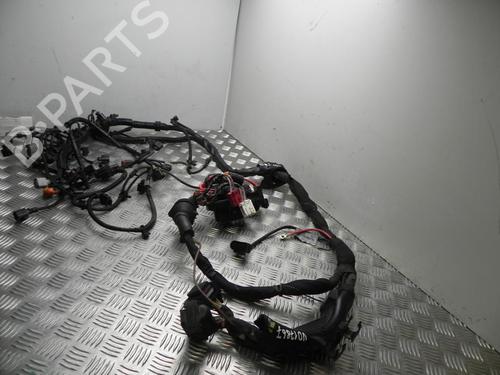 Used Wiring harness Wiring harness 37581374 37581374