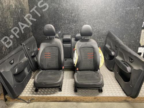 Bank set Bank set HYUNDAI KONA (SX2) 1.6 T-GDi (170 hp) 37573358 37573358