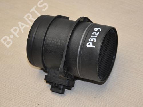 Mass air flow sensor SKODA SUPERB III Estate (3V5) 2.0 TDI 4x4 | BP28941568M95