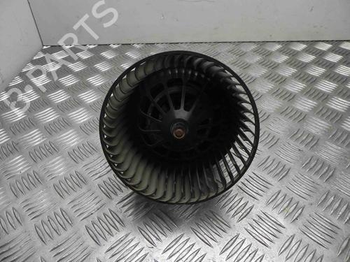 Used Heater blower motor FORD FOCUS III Turnier 1.0 EcoBoost (125 hp) 28943115