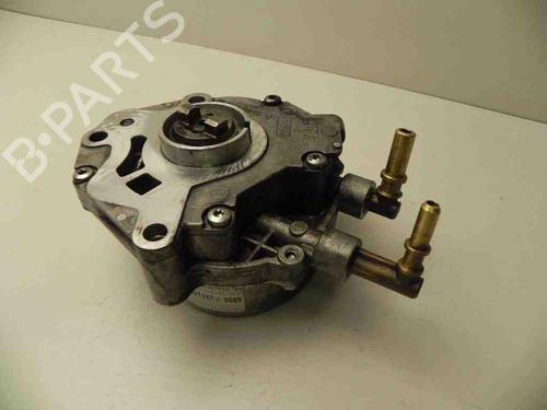 Used Vacuum pump LAND ROVER RANGE ROVER IV (L405) 3.0 SDV6 4x4 (249 hp) 28934066