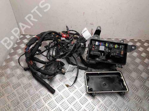 Used Fuse box MERCEDES-BENZ EQE (V295) EQE 350 (295.125) (292 hp) 28916534