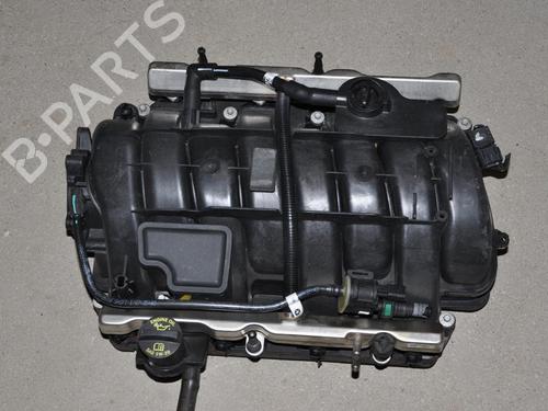 Used Intake manifold Intake manifold 39520552 39520552