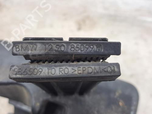 Fuse box BMW X3 (F25) xDrive 20 d | BP28928556E1 