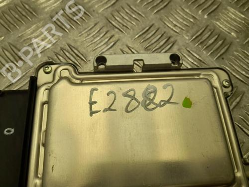Engine control unit (ECU) KIA SPORTAGE III (SL) 2.0 CRDi AWD | BP28925492M57