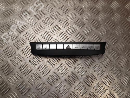 switch-mercedes-benz-gl-class-x166-2012-2013-2014-2015-37553187 main image