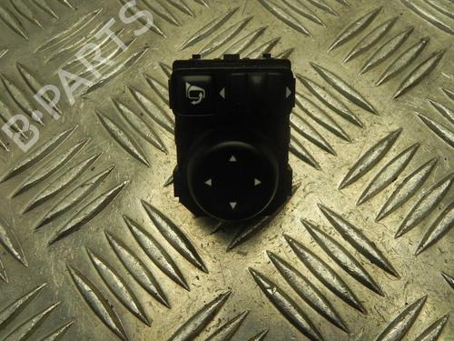 Used Switch NISSAN QASHQAI II (J11, J11_) 1.2 DIG-T (115 hp) 28921577