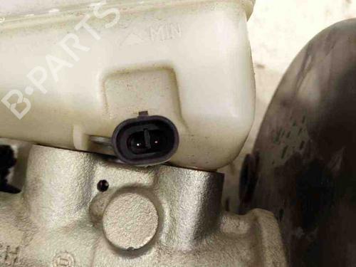 Brake master cylinder MASERATI QUATTROPORTE V 4.7 S | BP28912961M77 